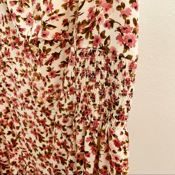 Flowery sleeveless dress - Picture 5 of 7